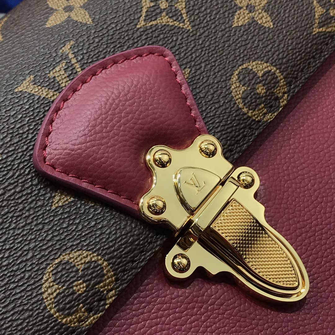 L0vis Vvtt0n Monogram Canvas Victoire Chain Bag Replica Purple M41731