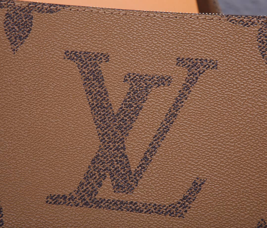 L0vis Vvtt0n Pochette Double Zip Monogram Replica Bag M69203