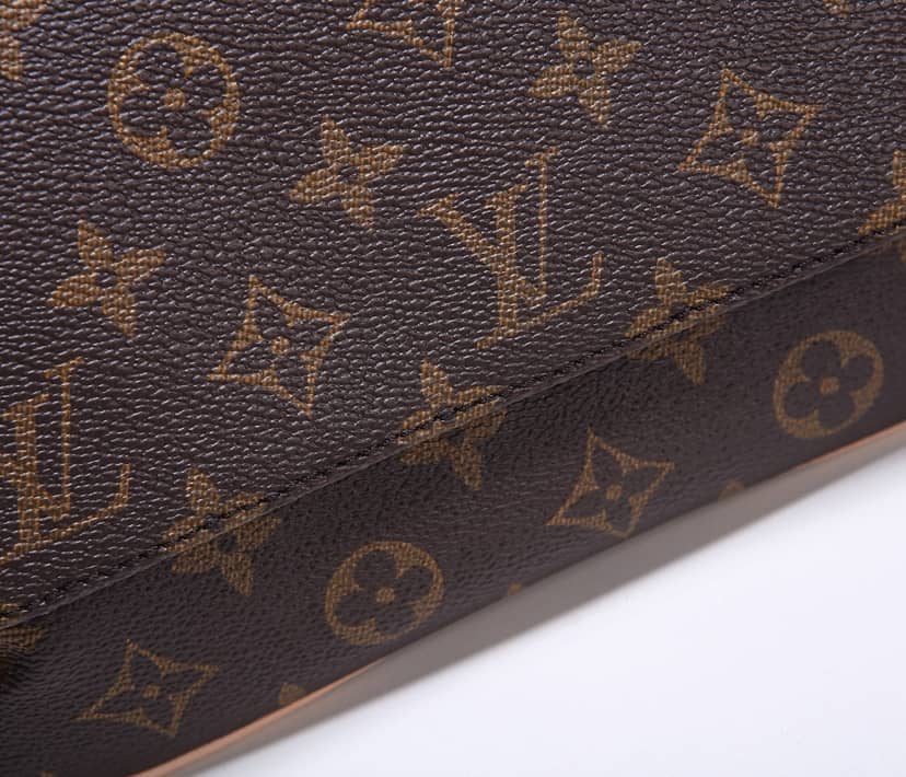 L0vis Vvtt0n Musette Tango Short Strap Replica Shoulder Bag M51257