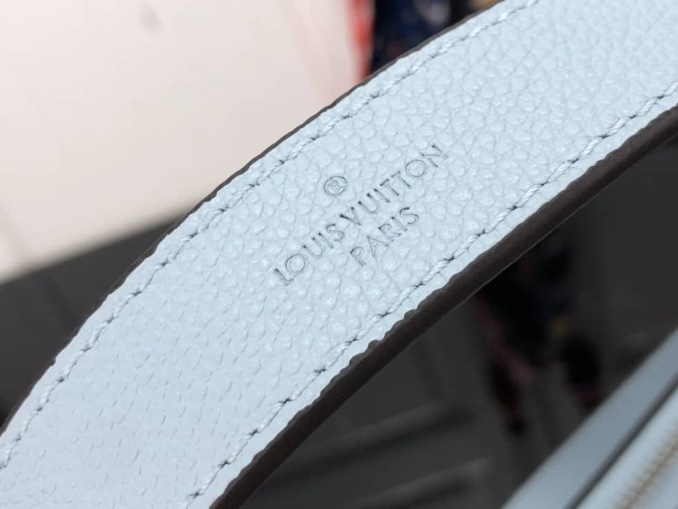 L0vis Vvtt0n Epi Marelle 2way Leather M80688 Replica Shoulder Bag