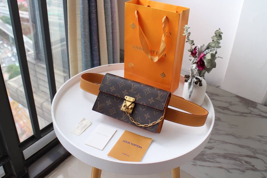 L0vis Vvtt0n Monogram S Lock PM Replica Belt Bag M44667