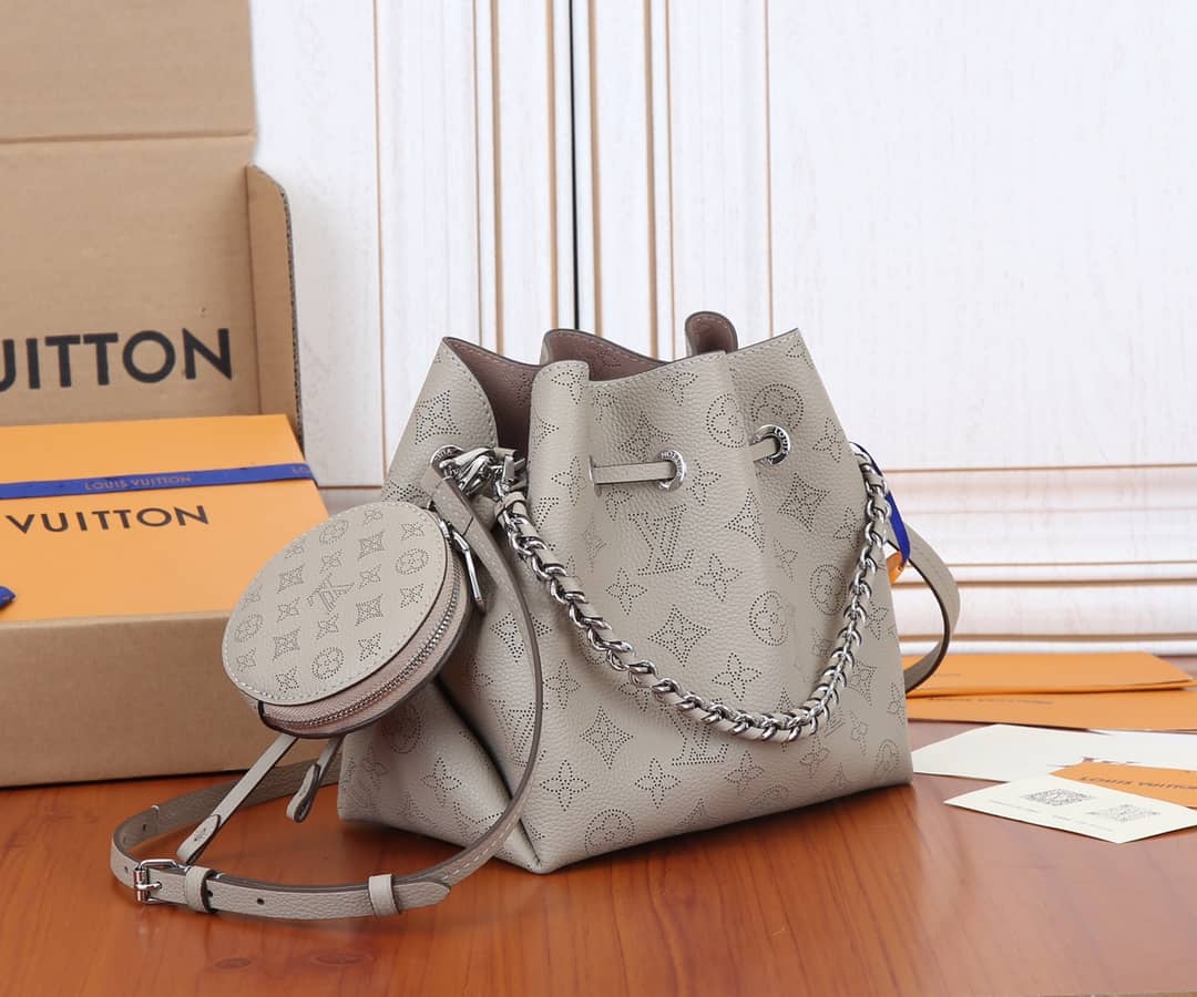 L0vis Vvtt0n Bella Leather Replica Shoulder Bag Gray M57070