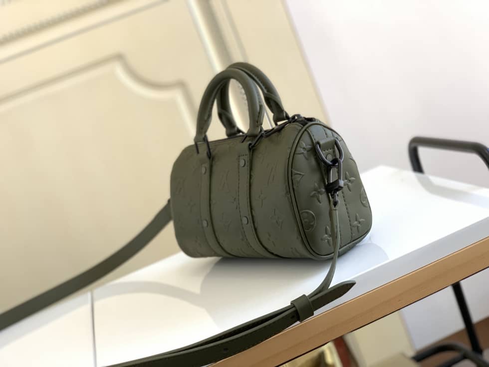L0vis Vvtt0n Keepall XS M57961 Replica Shoulder Bag