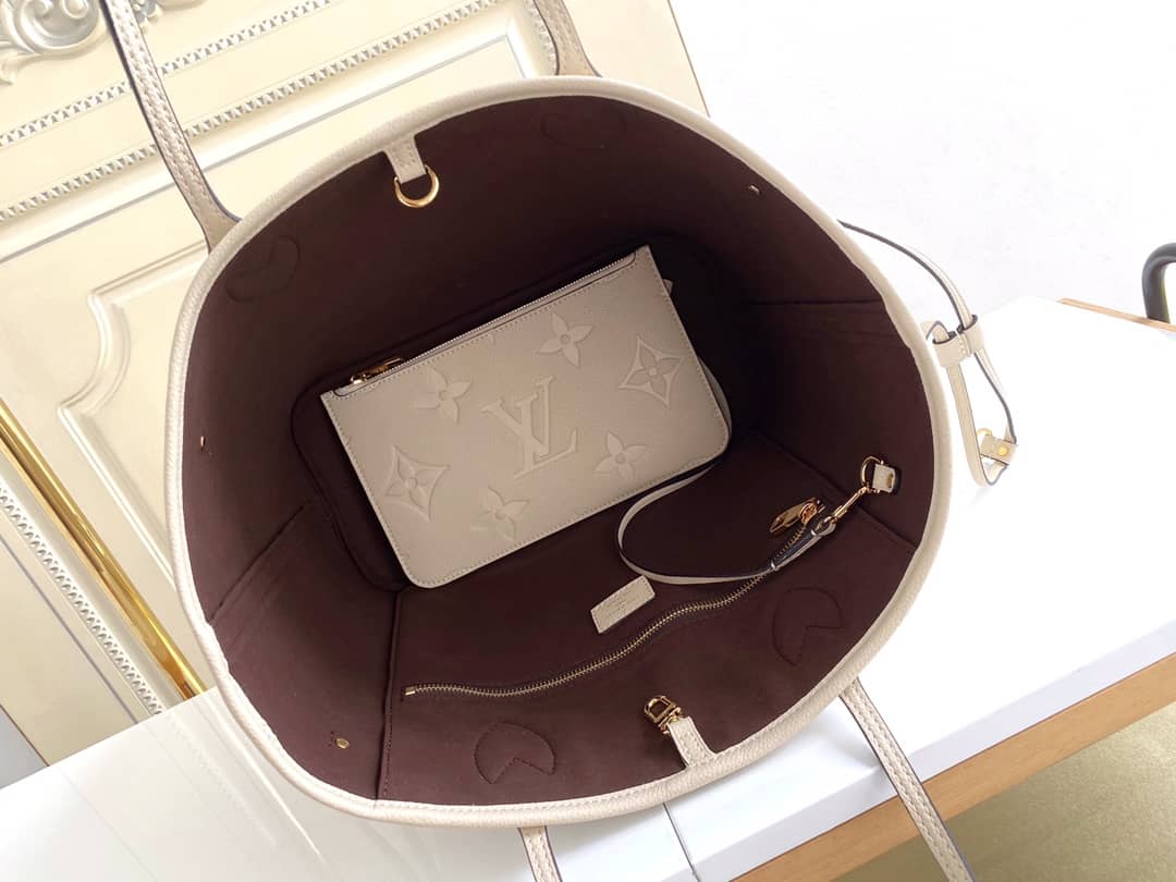 L0vis Vvtt0n Monogram Empreinte Neverfull MM White M45684 Replica Tote