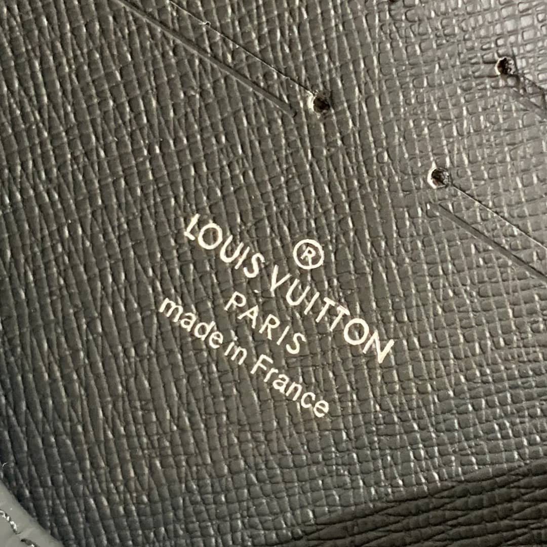 L0vis Vvtt0n Pochette Voyage MM Damier Coated Canvas Clutch Replica N41696