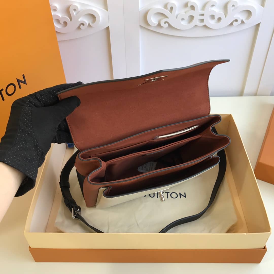 L0vis Vvtt0n MyLockMe Satchel 2way Leather Grain Bag Replica M54849