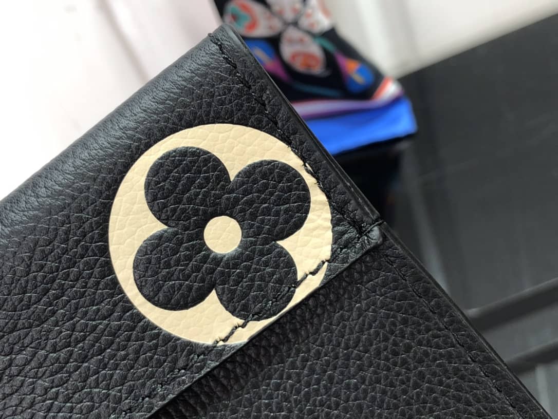 L0vis Vvtt0n Favorite Monogram Empreinte Leather Replica Shoulder Bag Black M45836