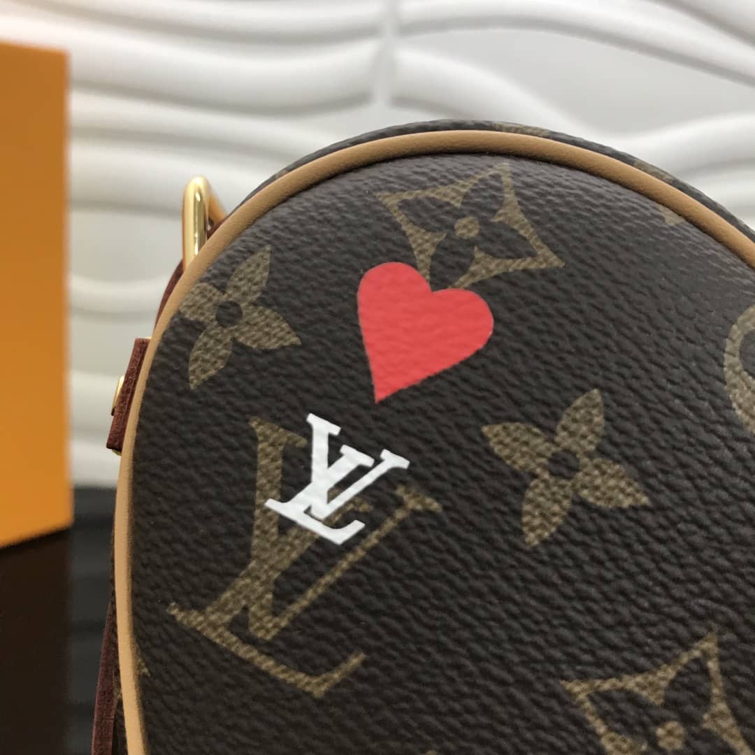 L0vis Vvtt0n Monogram Boite Chapeau Souple PM Replica Crossbody Bag Brown M45149