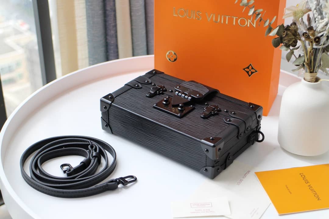 L0vis Vvtt0n Petite Malle Monogram Canvas Replica Bag Black M40273