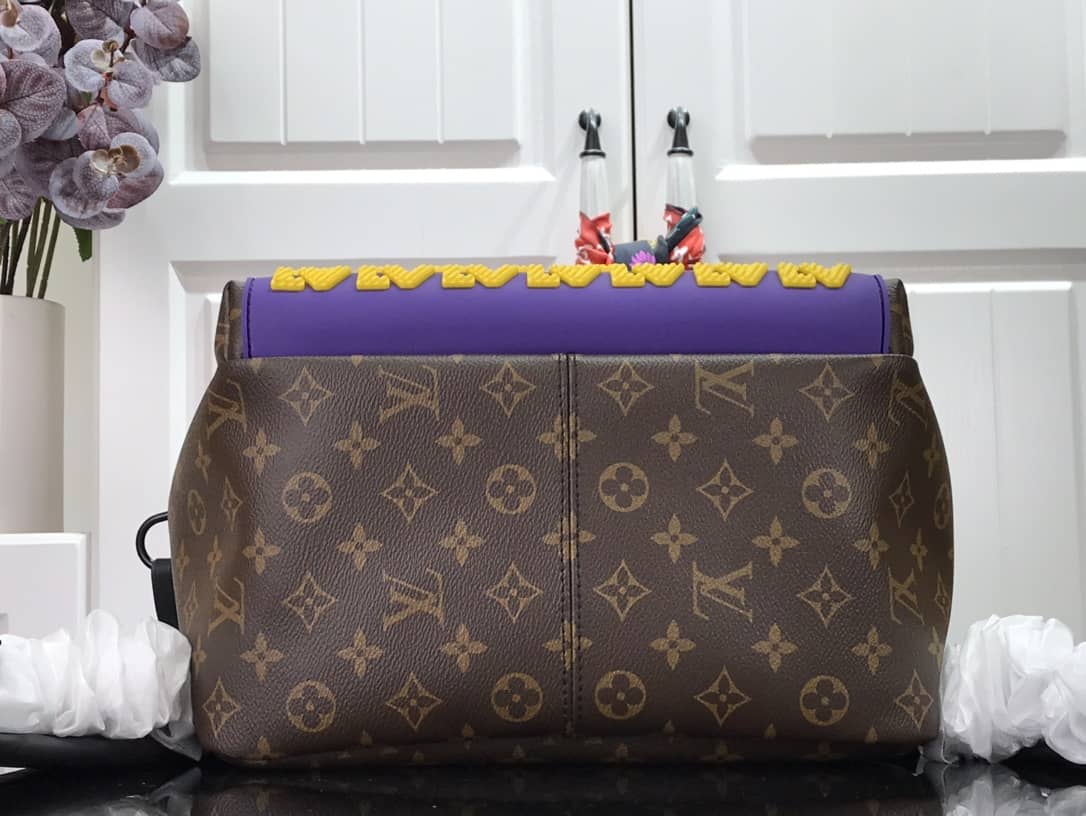 L0vis Vvtt0n Monogram Yellow Logo Discovery Replica Backpack M57965