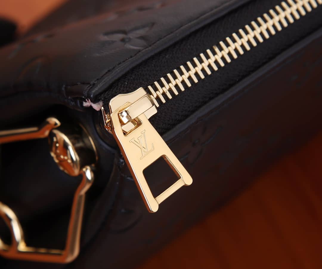 Best Replica L0vis Vvtt0n Coussin PM Monogram Embossed Replica Crossbody Bag Black M57790(ColaReps)