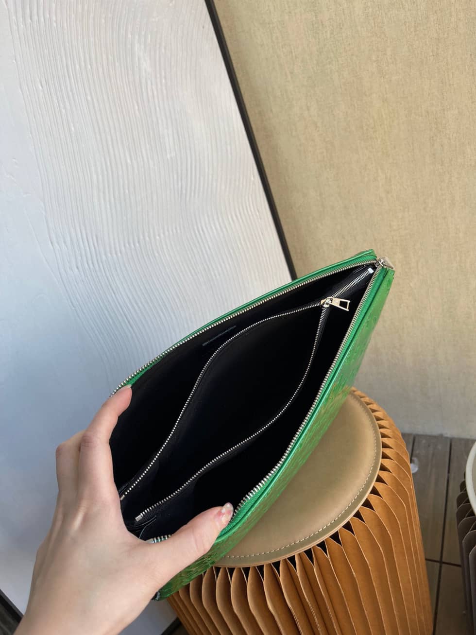 L0vis Vvtt0n Coussin MM 2way M57783 Replica Shoulder Bag