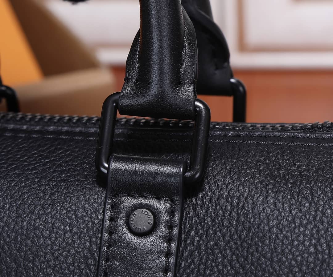 L0vis Vvtt0n Aerogram Keepall XS Noir M80950 Replica Shoulder Bag