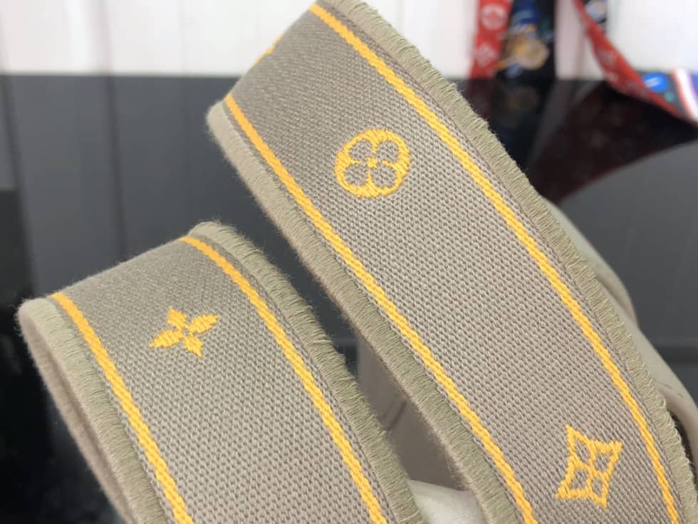 L0vis Vvtt0n Pont 9 Soft Leather PM Gery M58727 Replica Crossbody Bag