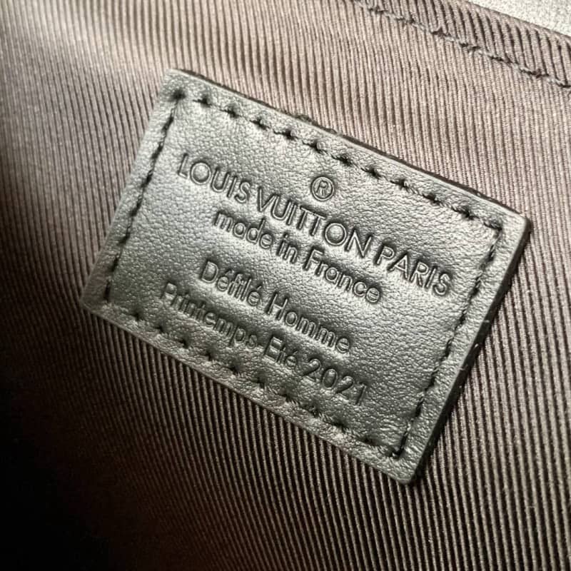 L0vis Vvtt0n Steamer XS Replica Crossbody Bag M58707