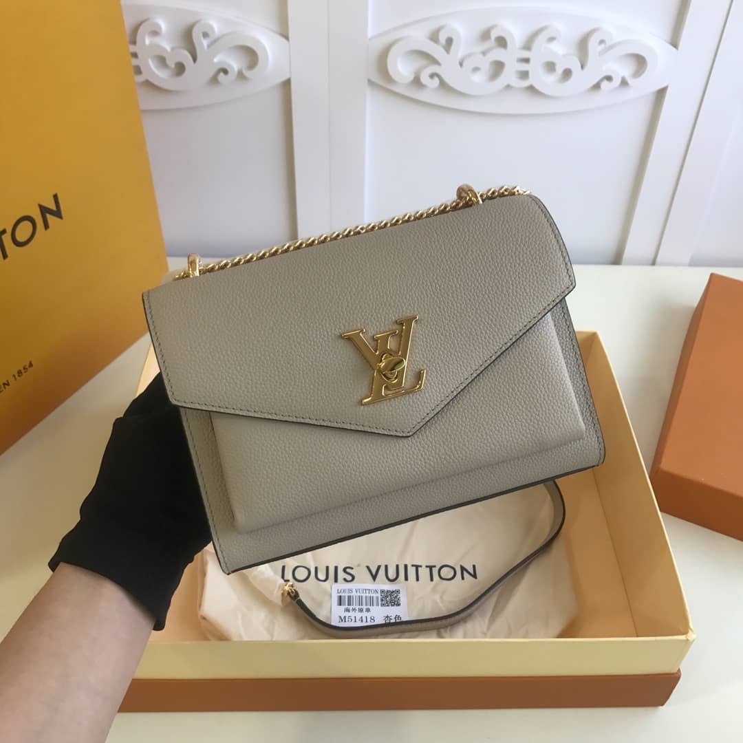 L0vis Vvtt0n MyLockMe BB Calf Chain Replica  Shoulder Bag Apricot M51418