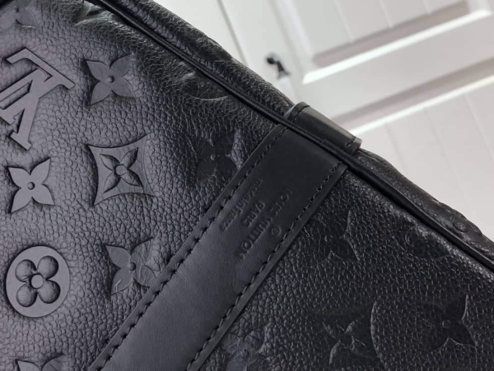 LV Duffle Bag Replica Keepall Bandoulire 50 Taurillon Monogram Black M59025