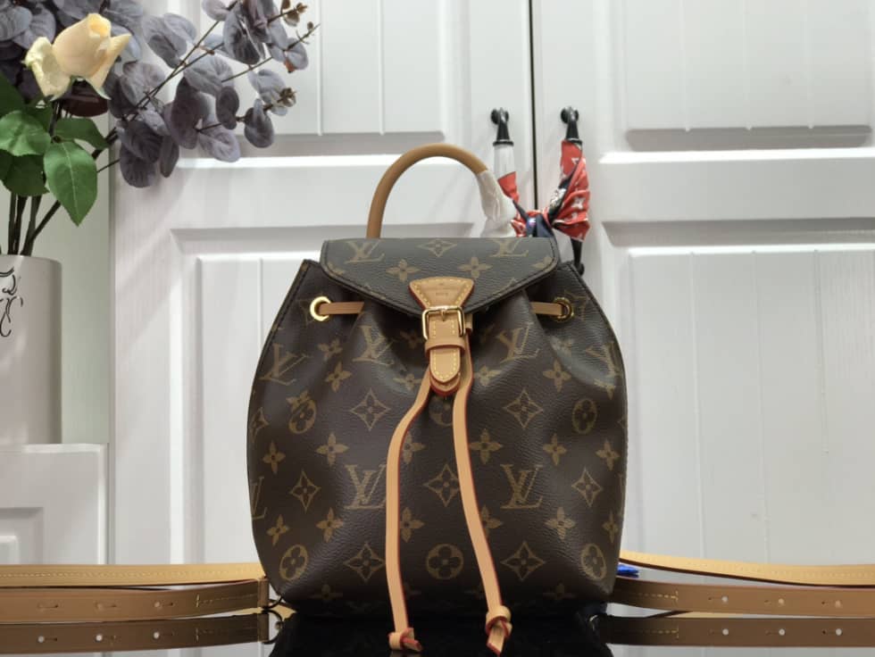 L0vis Vvtt0n Monogram Montsouris NM BB Mini Brown M45502 Replica Backpack