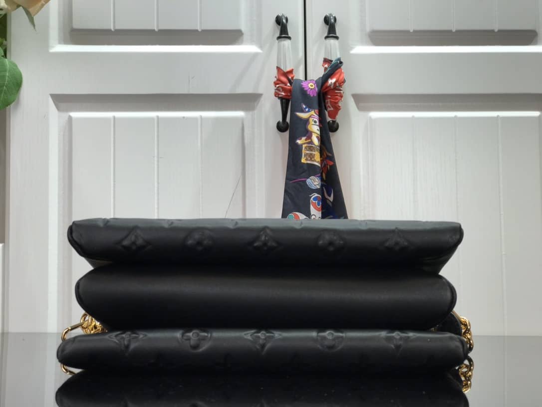 L0vis Vvtt0n Cream Coussin PM Monogram Embossed Lambskin Replica Bag Black M57793