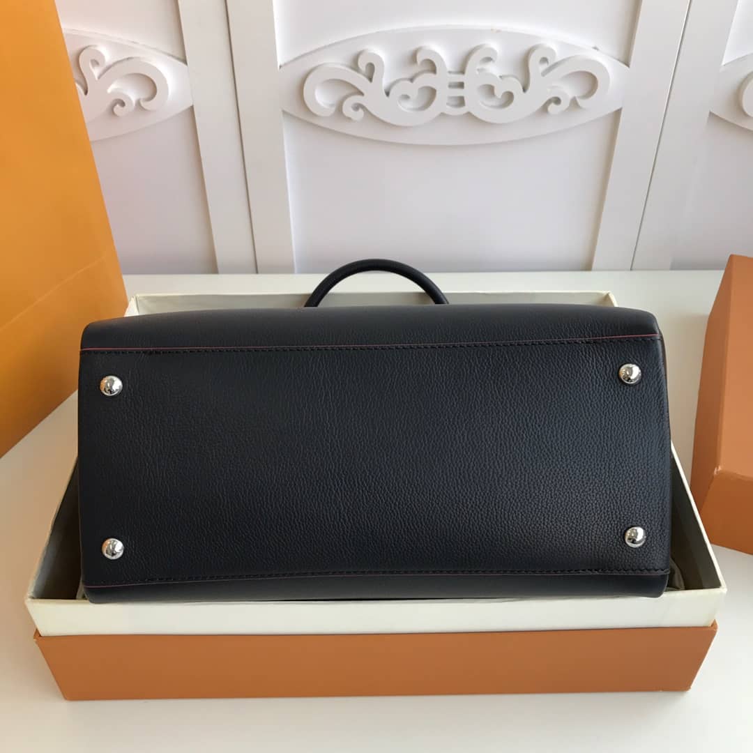 L0vis Vvtt0n Lockmeto Leather Tote Replica Black M54569