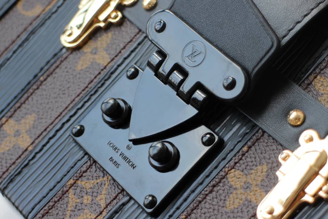 L0vis Vvtt0n Petite Malle Monogram Canvas Replica Bag Brown M40273