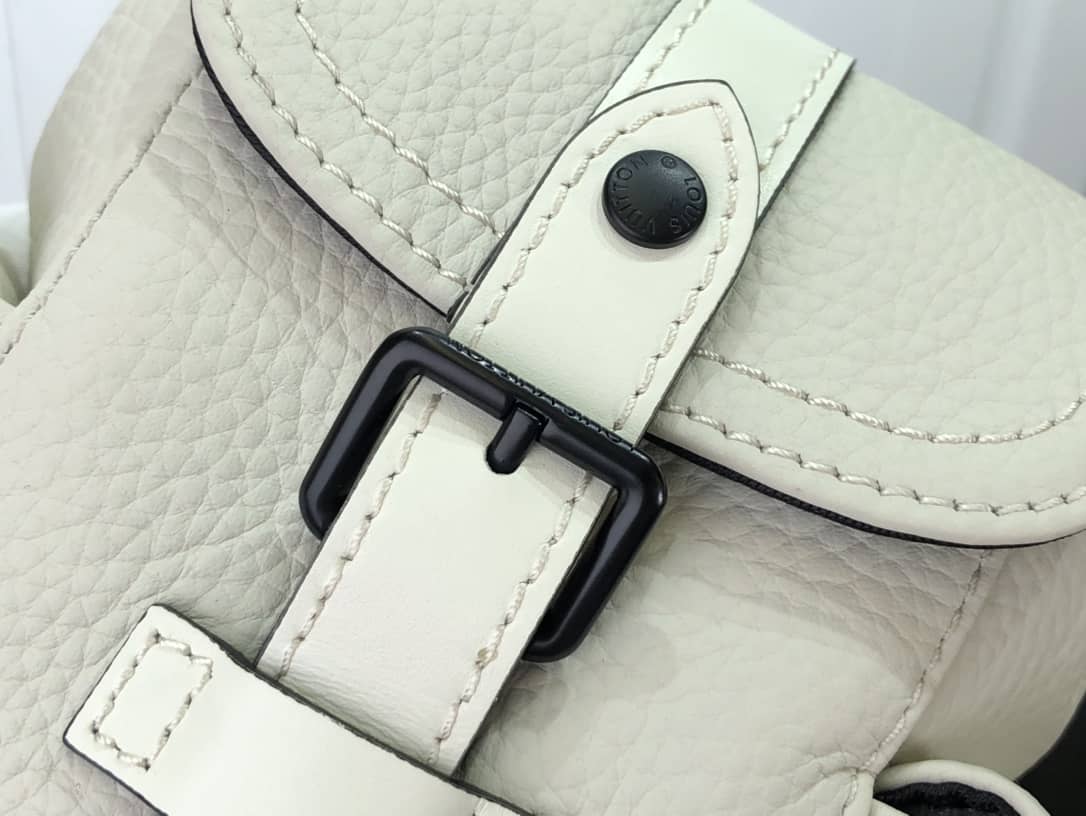 L0vis Vvtt0n Christopher XS Replica Backpack White M58495