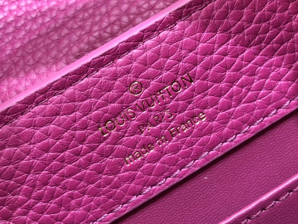 L0vis Vvtt0n Capucines MM Rose M59066 Replica Shoulder Bag