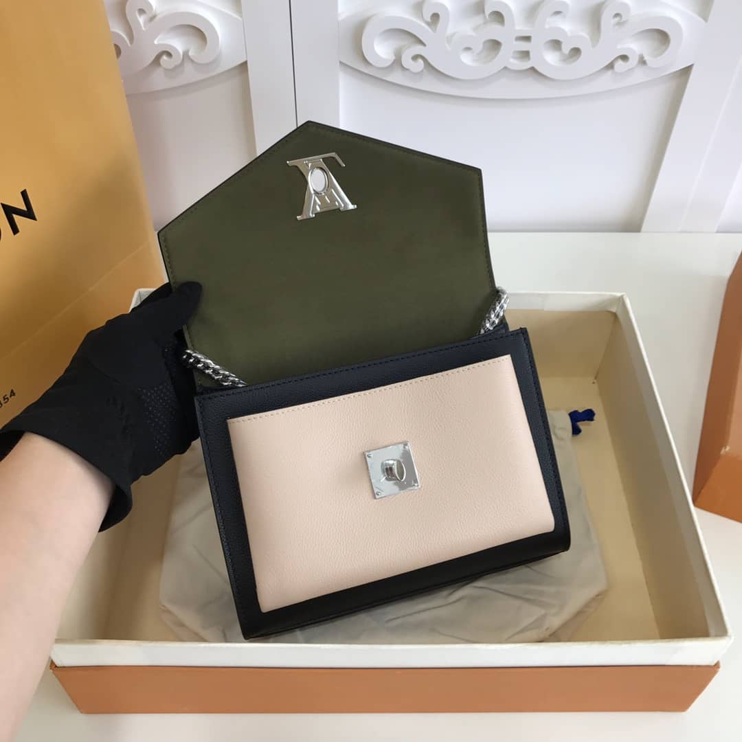 L0vis Vvtt0n MyLockMe BB Calf Chain Replica Shoulder Bag Green M51418