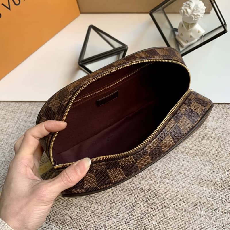 L0vis Vvtt0n Damier Ebene Canvas King Size Toiletry Bag Replica N47527