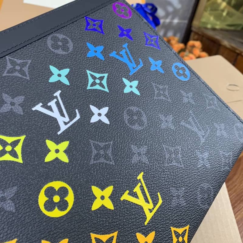 L0vis Vvtt0n Monogram Eclipse Canvas Replica Pochette Voyage MM Black M61692