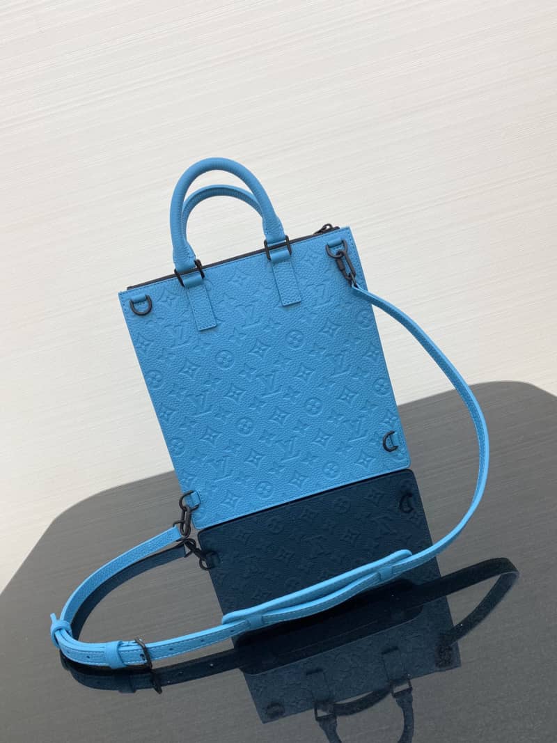 L0vis Vvtt0n Sac Plat Messenger Bag Replica Blue M55891