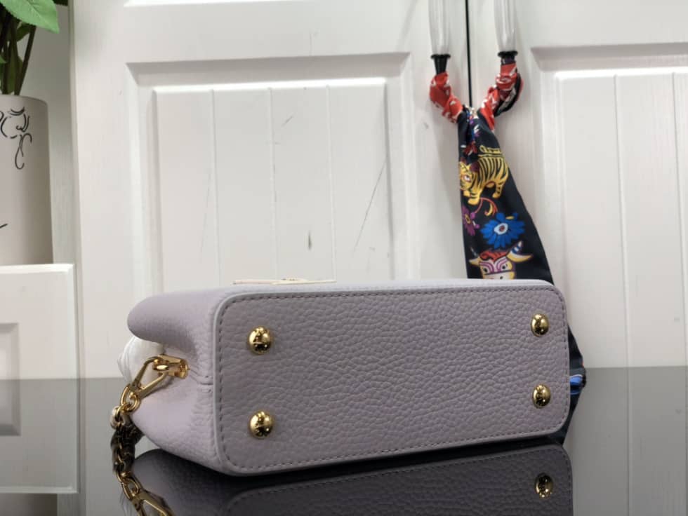 L0vis Vvtt0n Capucines Mini M59709 Replica Shoulder Bag