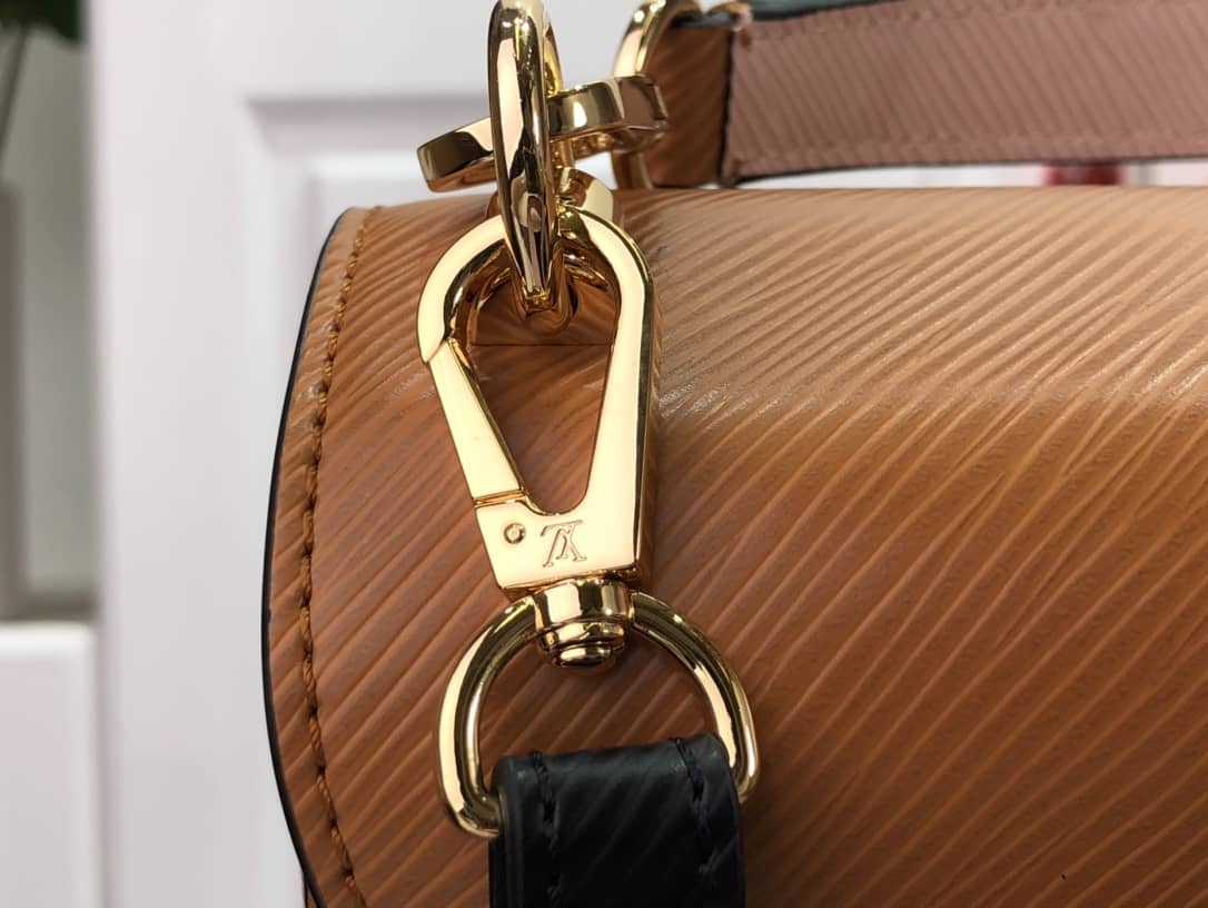 L0vis Vvtt0n Twist MM Epi leather Replica Handbag M59027