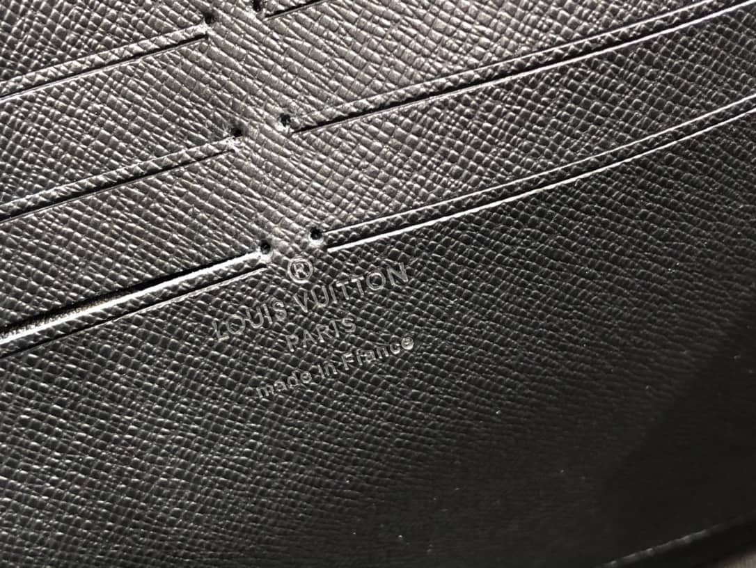 L0vis Vvtt0n Sunset Monogram Multicolor Voyage Replica Pochette Blue M45941