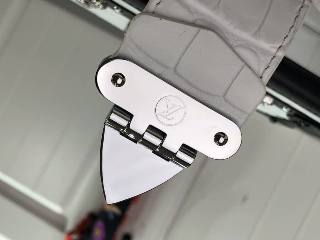 L0vis Vvtt0n Petite Malle Brilliant Alligator Leather Replica Handbag White N93817