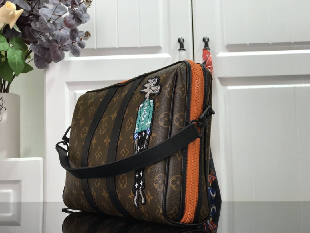 L0vis Vvtt0n Monogram Keepall Pouch 2way Clutch Replica M80130