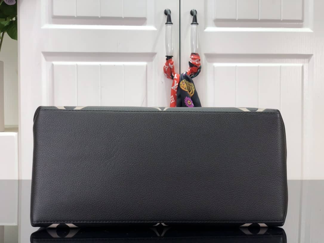 L0vis Vvtt0n Grand Palais Monogram Empreinte Bag Replica Black M45811