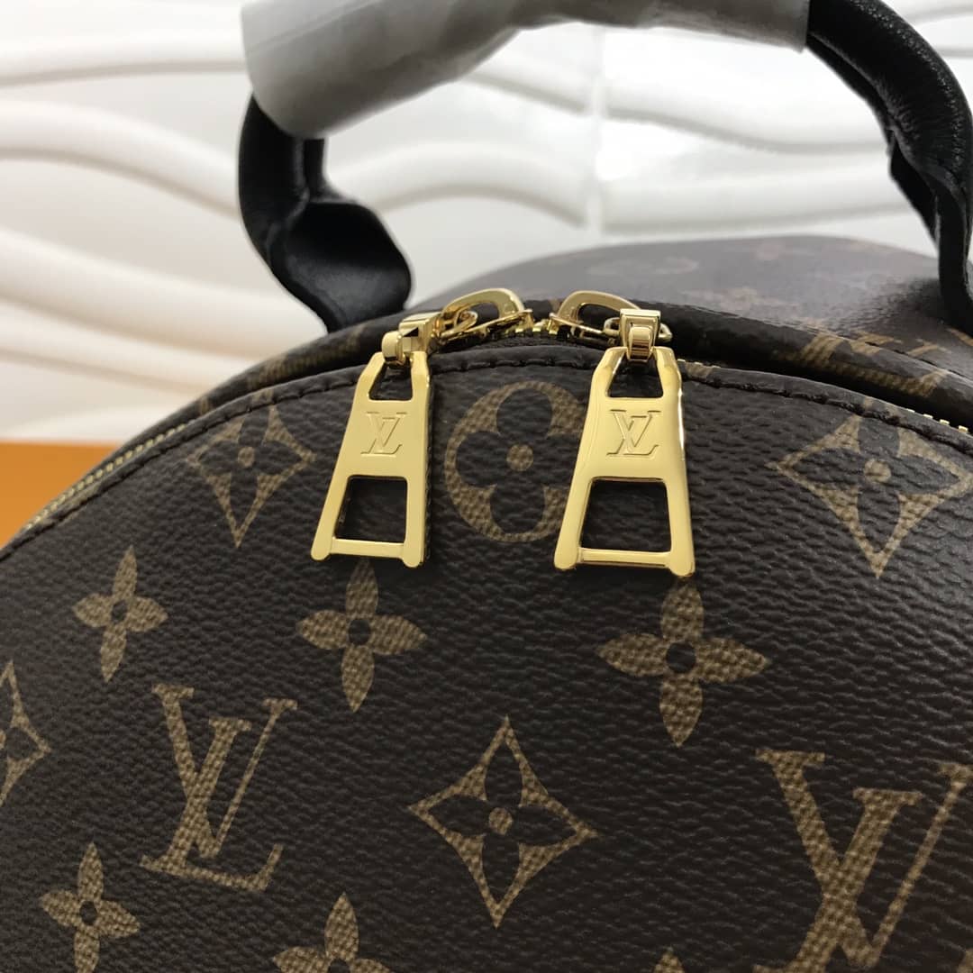 L0vis Vvtt0n Monogram Canvas MM Palm Springs Replica Backpack M44874