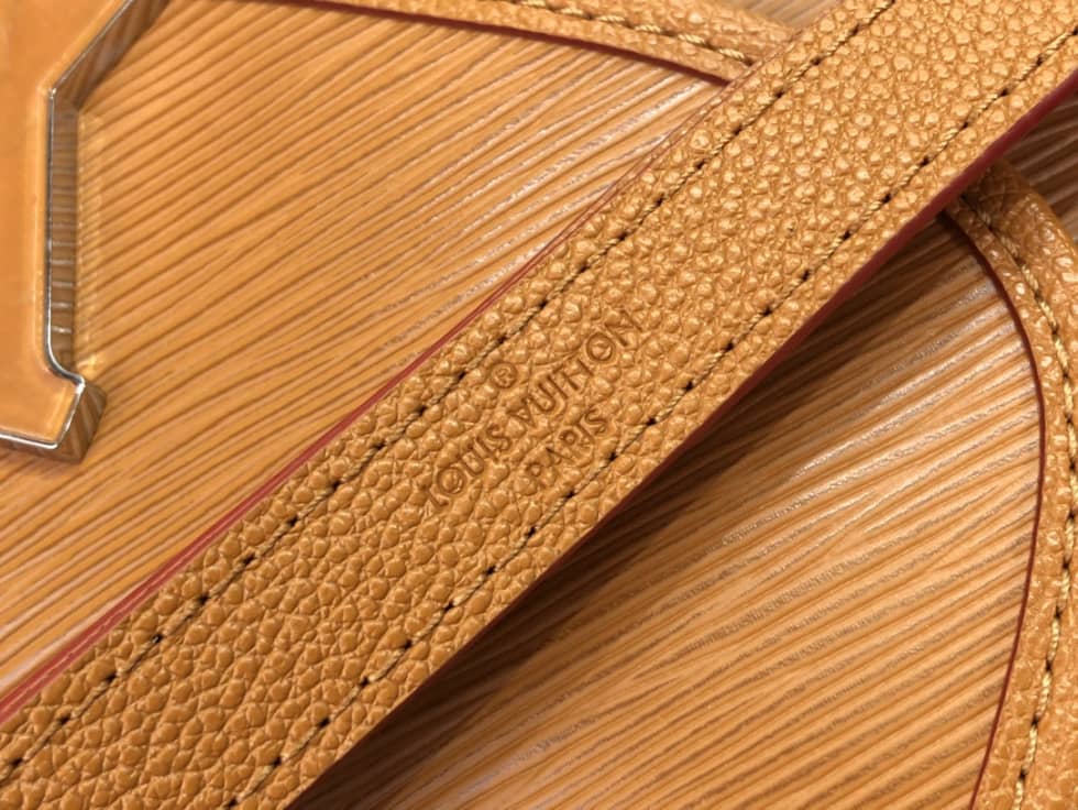 L0vis Vvtt0n Buci Epi Gold Miel M59459 Replica Crossbody Bag