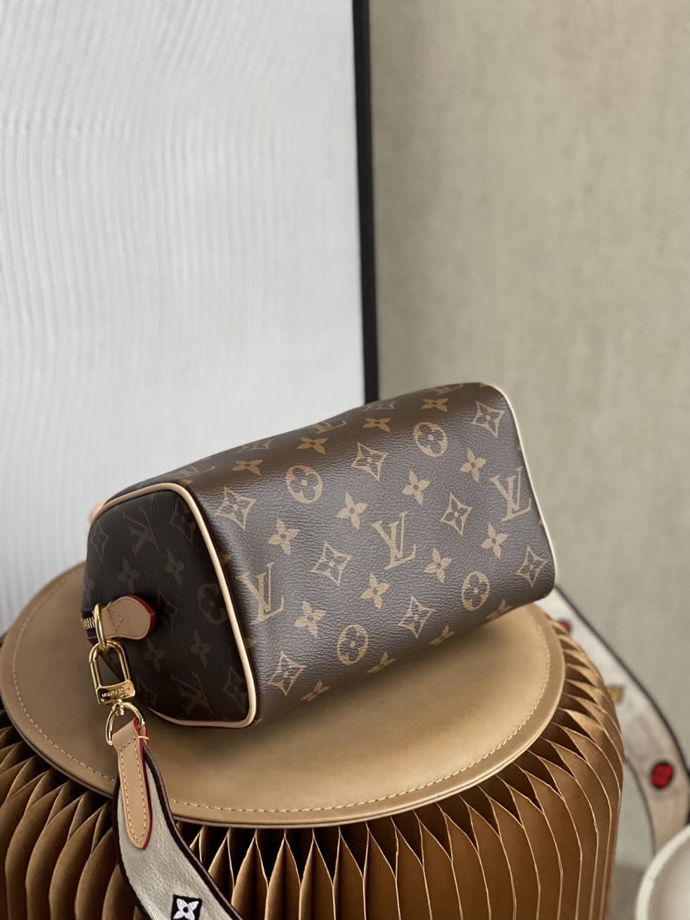 L0vis Vvtt0n Replica Bags Speedy Bandouliere 20 M45948