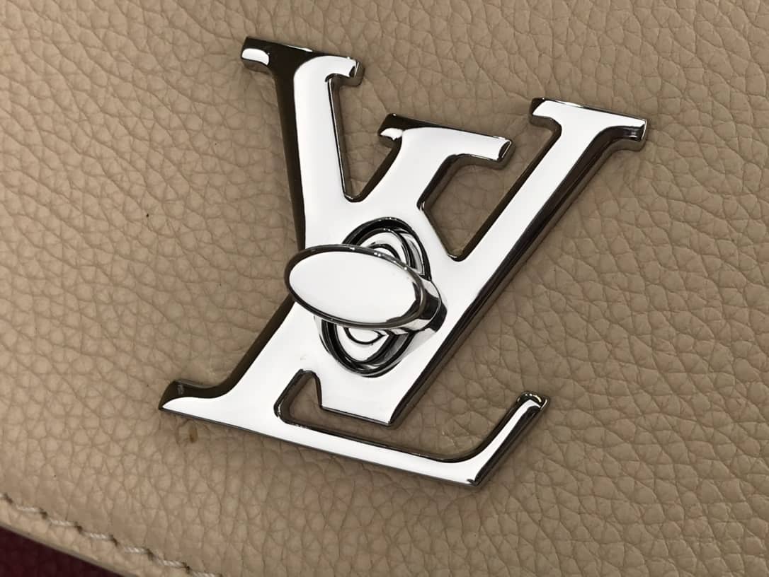 L0vis Vvtt0n Lock Me Ever 2Way Bag Replica Red M52787