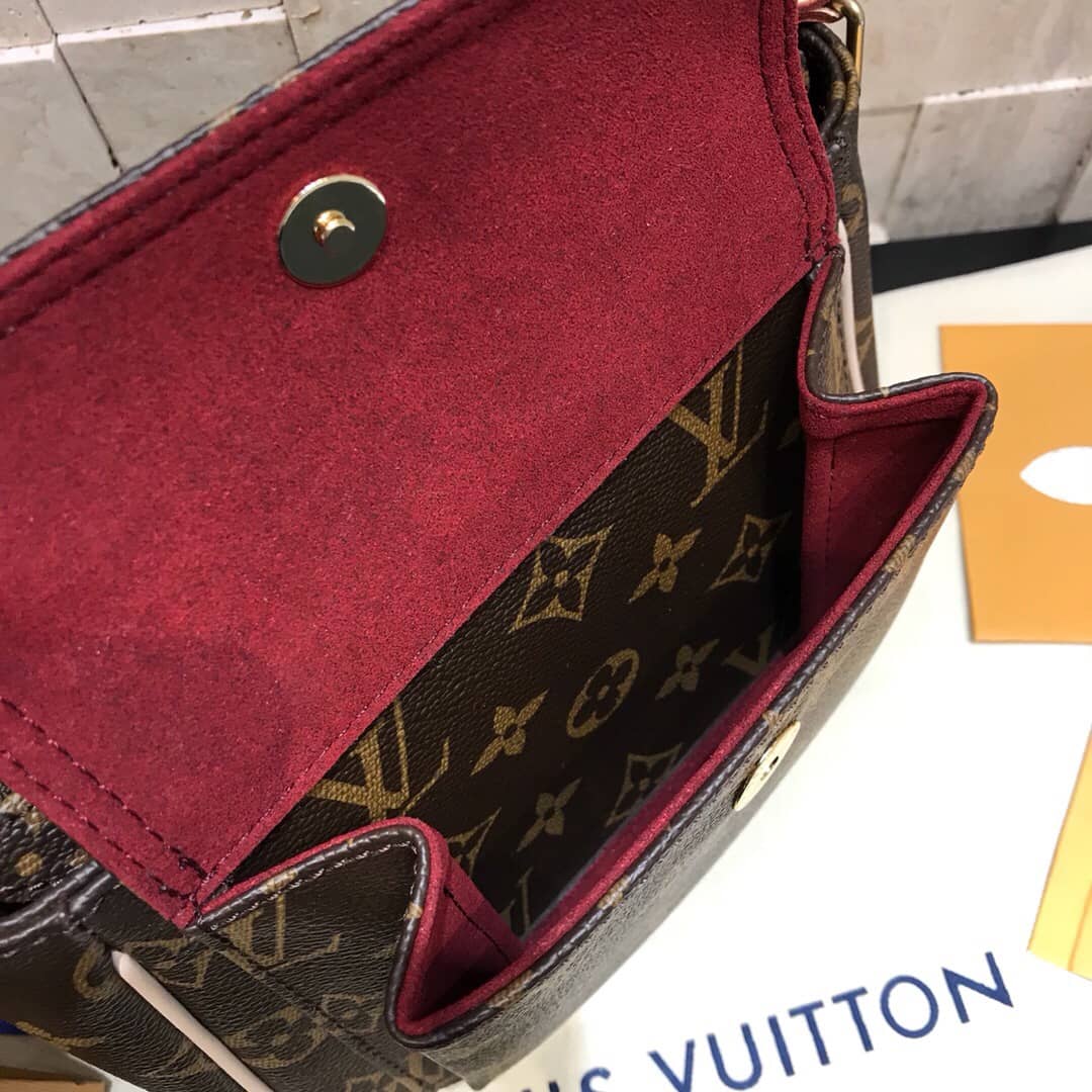 L0vis Vvtt0n Monogram Viva Cite PM Replica Shoulder Bag