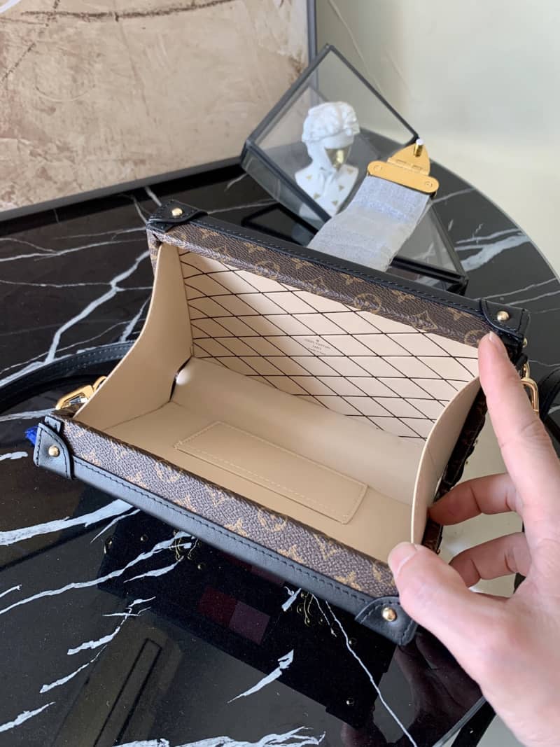 L0vis Vvtt0n Petite Malle Monogram Canvas Replica Bag Brown M40273