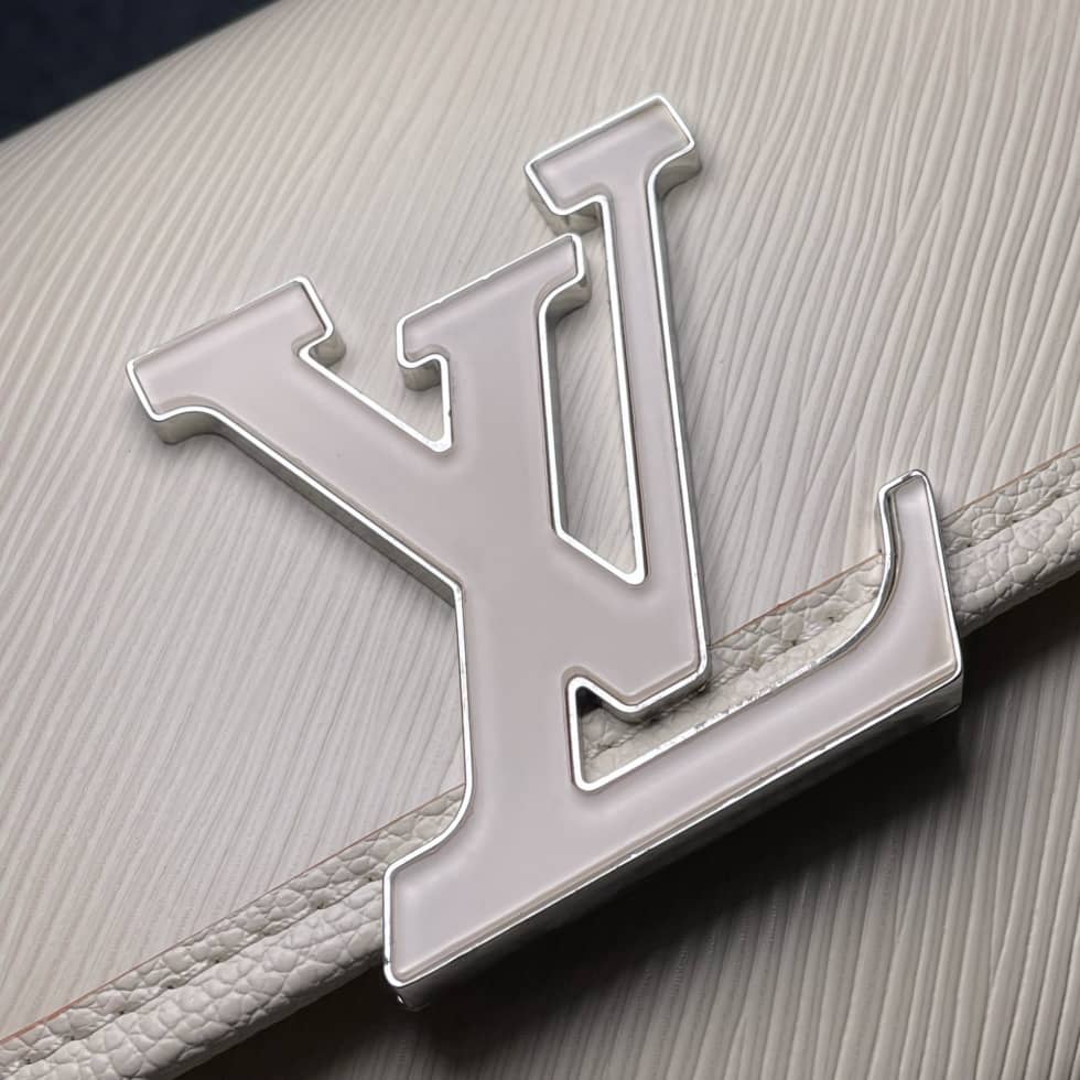 L0vis Vvtt0n Buci Epi Leather White M59457 Replica Crossbody Bag