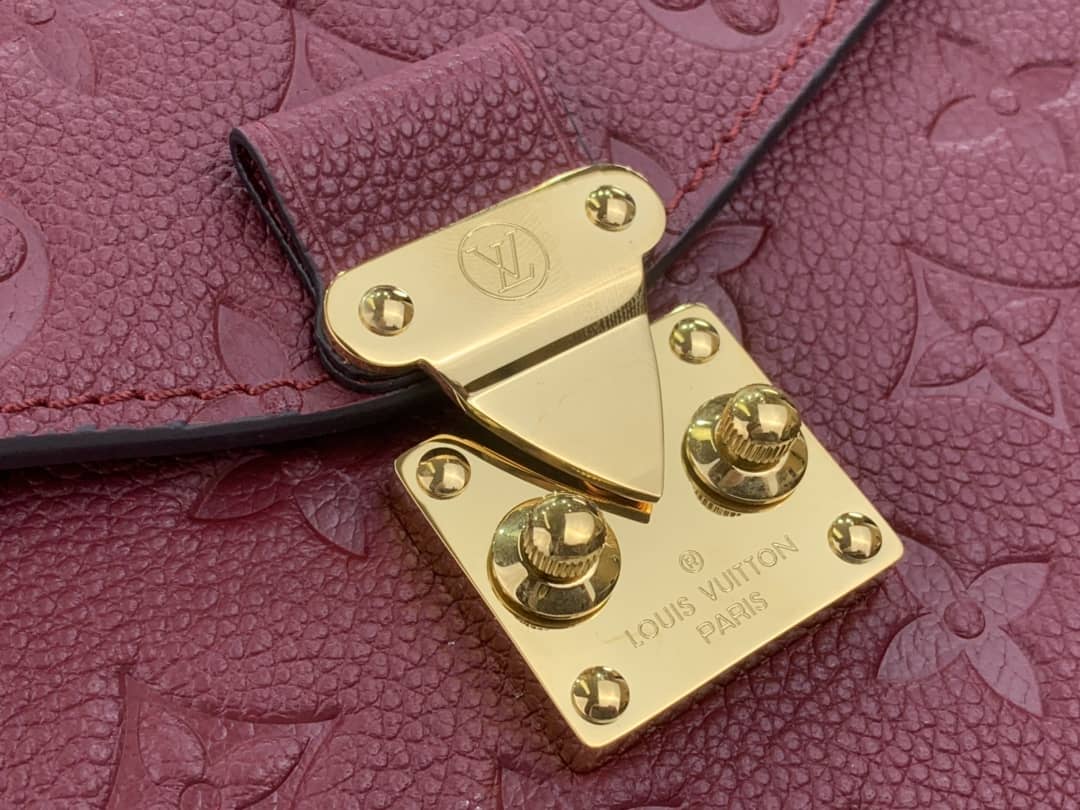 L0vis Vvtt0n Pochette Metis Marine Leather M44071 Replica Shoulder Bag