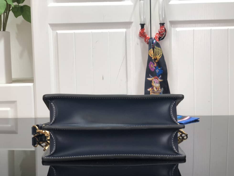 L0vis Vvtt0n Dauphine MM Denim Leather M59631 Replica Shoulder Bag