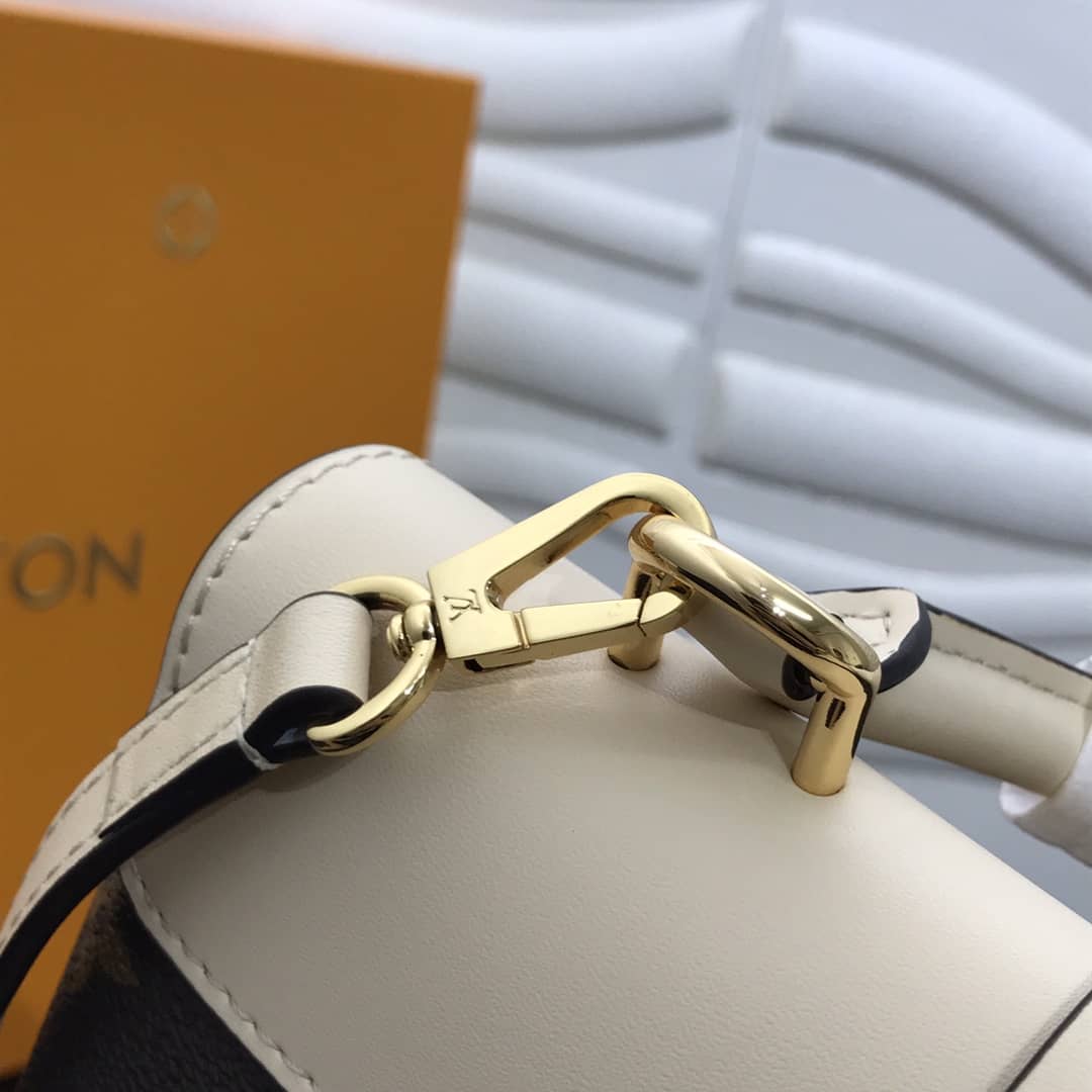 L0vis Vvtt0n Locky BB Replica Crossbody Handbag Beige M44321