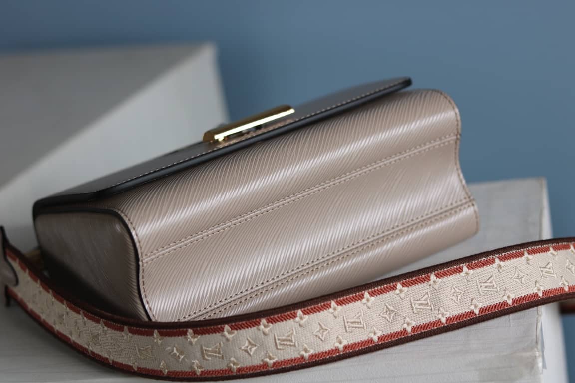 L0vis Vvtt0n Textured Epi Leather Twist Series Bag Gray