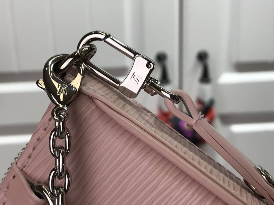 L0vis Vvtt0n Epi Easy Pouch On Strap Replica Bag Pink M80471