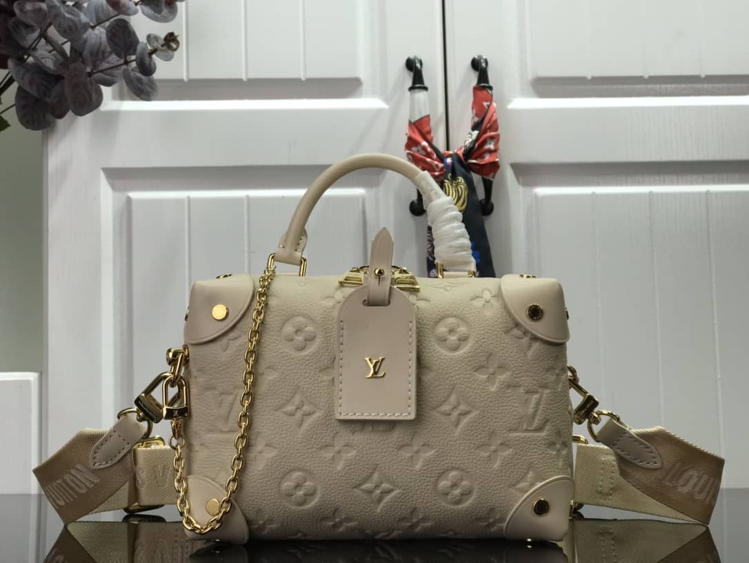 Best Replica L0vis Vvtt0n Petite Malle Souple Monogram Replica Bag Beige M45571(ColaReps)